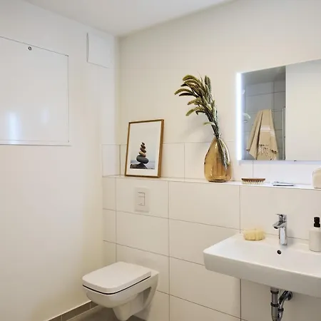 Apartment B 6 